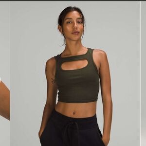 Lululemon LA Front Cut-Out Crop Tank Dark Olive